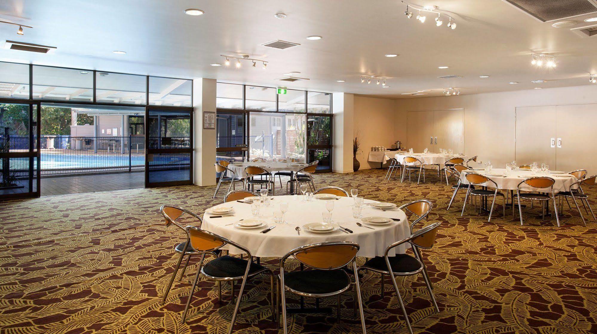 Kondari Hotel Hervey Bay Bagian luar foto